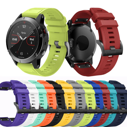 22mm Silicone Band for Garmin Fenix 5/5 Plus/6 – Sweat-Proof, Hypoallergenic Wrist Strap with Metal Buckle